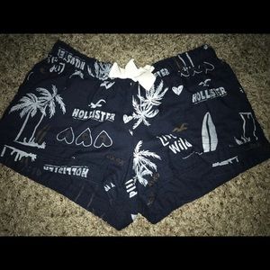 hollister shorts xs